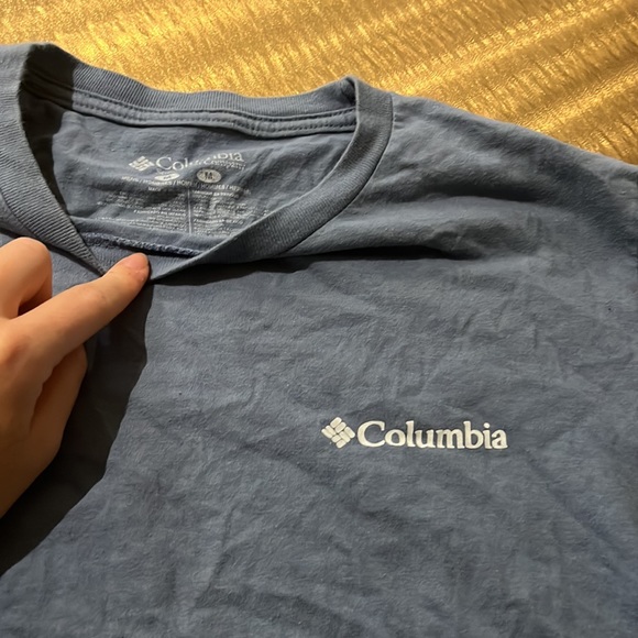 Columbia Blue Shirt - Picture 2 of 4